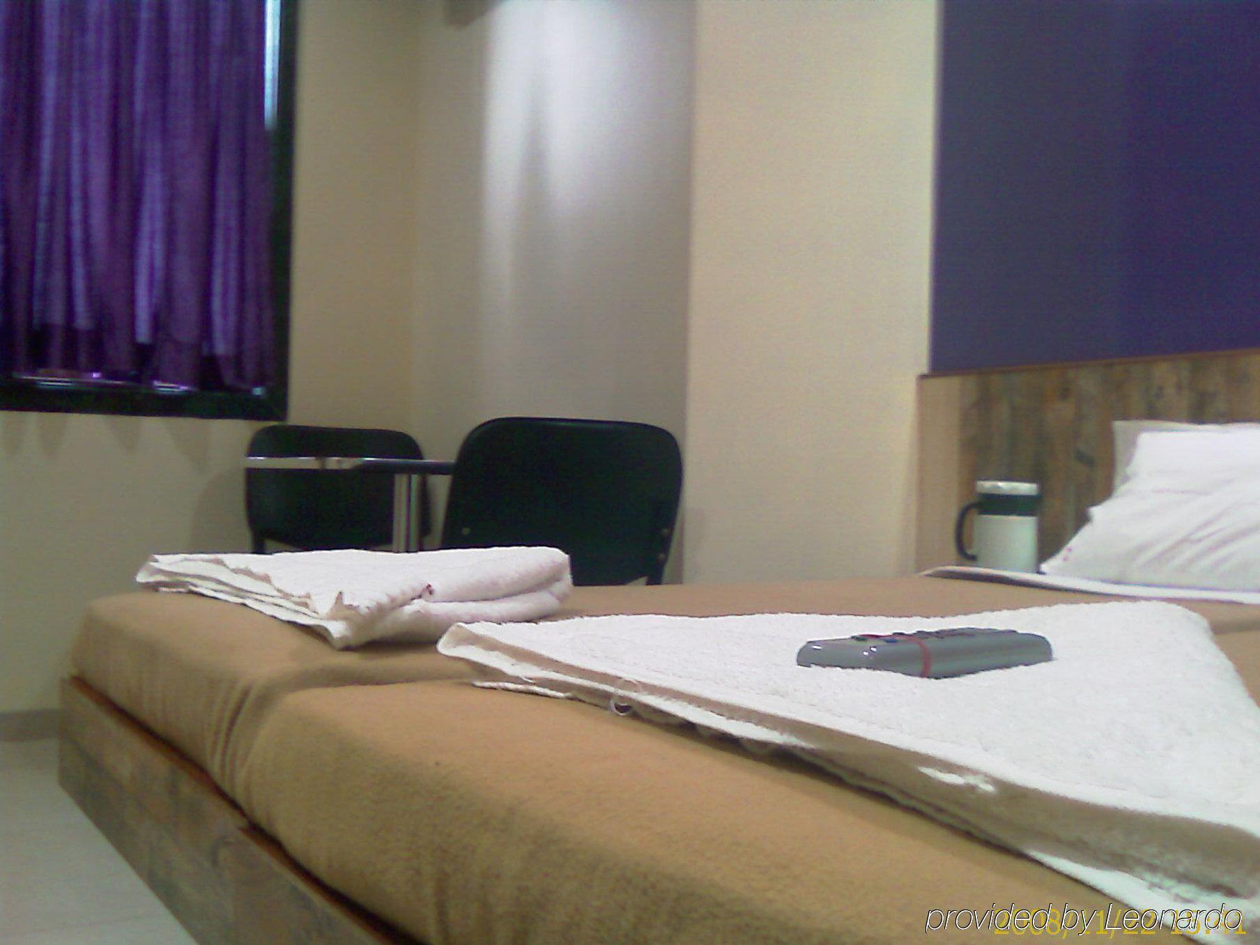 Fabhotel Galaxy Suite Mumbai Ngoại thất bức ảnh