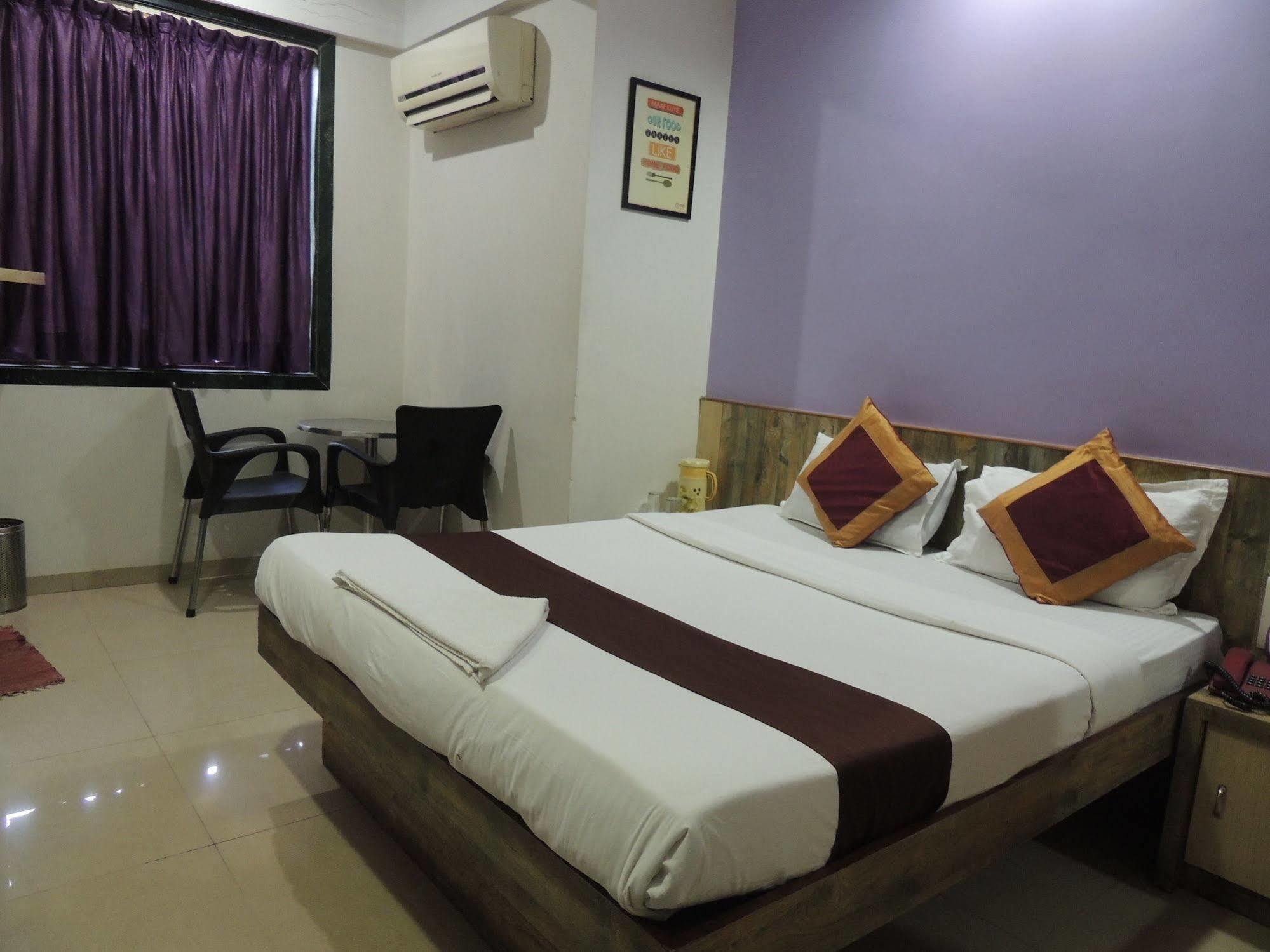 Fabhotel Galaxy Suite Mumbai Ngoại thất bức ảnh
